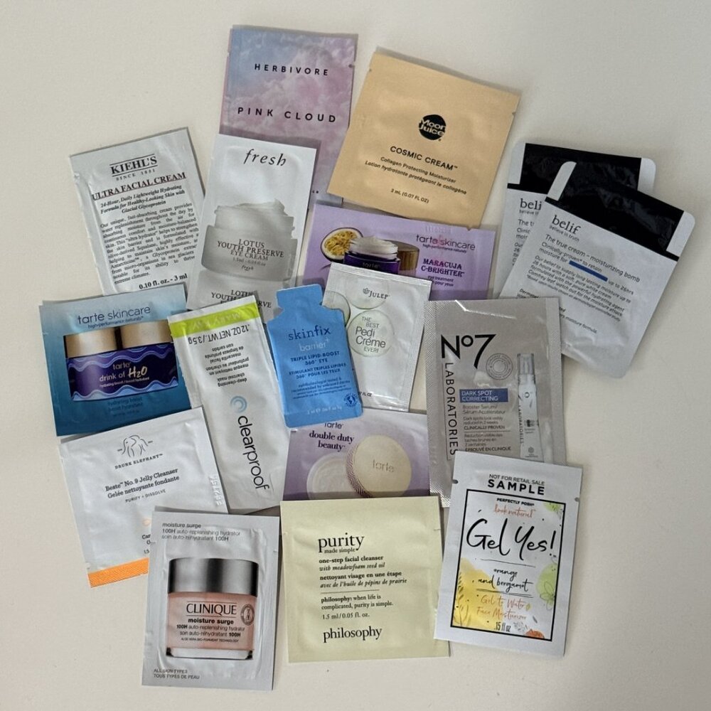 Lot of makeup, hair and skincare samples - Picture 3 of 5